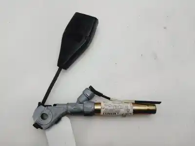 Peça sobressalente para automóvel em segunda mão Chicote / Encaixe Cinto Segurança Dianteiro Direito por RENAULT CLIO II FASE II (B/CB0) Confort Expression Referências OEM IAM 8200703361  