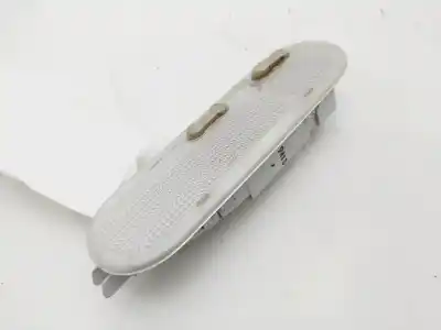 Second-hand car spare part interior light for dacia logan mcv laureate oem iam references 8200073231  