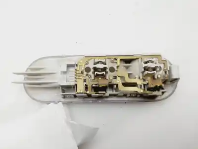 Second-hand car spare part interior light for dacia logan mcv laureate oem iam references 8200073231  