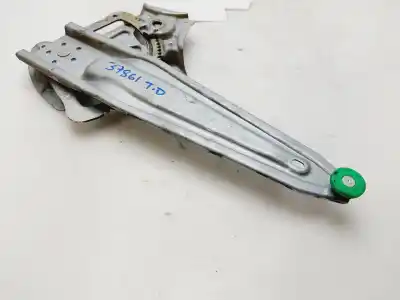 Peça sobressalente para automóvel em segunda mão elevador de vidros traseiro direito por toyota auris active referências oem iam 857200d120