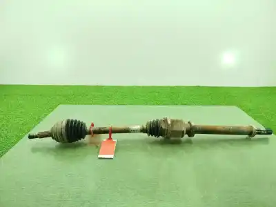 Автозапчастина б/у передня права трансмісія для dacia logan mcv laureate посилання на oem iam 8200499586  