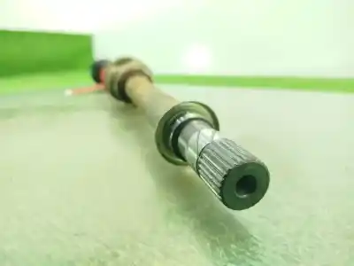 Автозапчастина б/у передня права трансмісія для dacia logan mcv laureate посилання на oem iam 8200499586  