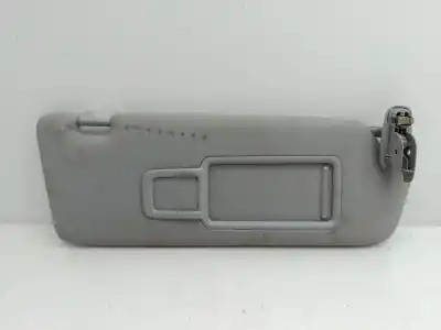 Автозапчастина б/у правильний натір для audi a1 (8x) attraction посилання на oem iam 8u0857552a  