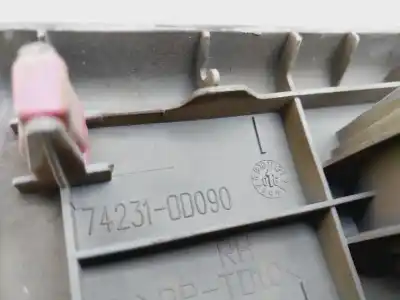 Peça sobressalente para automóvel em segunda mão botão / interruptor elevador vidro dianteiro direito por toyota yaris (ksp9/scp9/nlp9) luna referências oem iam 742310d090  