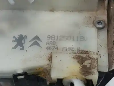 Peça sobressalente para automóvel em segunda mão fechadura da porta traseira direita por peugeot 2008 (--.2013->) style referências oem iam 9812501180