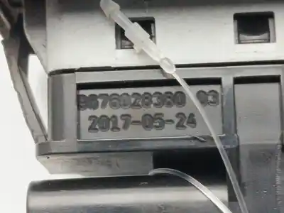 Peça sobressalente para automóvel em segunda mão puxador exterior de mala por peugeot 2008 (--.2013->) style referências oem iam 9676028380