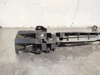 Second-hand car spare part rear bumper reinforcement for renault clio iii pack dynamique oem iam references 8200290084  