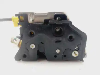 Автозапчастина б/у замок дверей заднього лівого для audi a4 b8 (8k2) 2.0 tdi посилання на oem iam 8k0839015c  