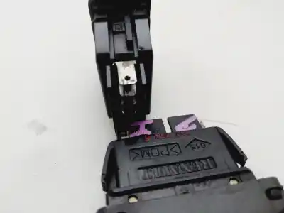 Автозапчастина б/у передні вікний вмикач для renault megane i scenic (ja0) 1.6 16v kaleido 107 cv / 79 kw посилання на oem iam 7700432962