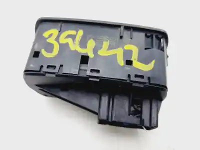 Автозапчастина б/у передні вікний вмикач для opel corsa d cosmo посилання на oem iam 13258521  