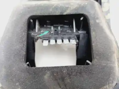 Автозапчастина б/у лампальник для opel corsa d cosmo посилання на oem iam 89037852a  