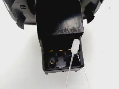 Автозапчасти б/у выключатель переднего правого окна за seat leon (1m1) stella ссылки oem iam 1m0959855  