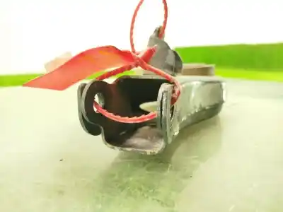 Second-hand car spare part rear left lower suspension arm for ssangyong tivoli premium 4x2 oem iam references 4581035000  