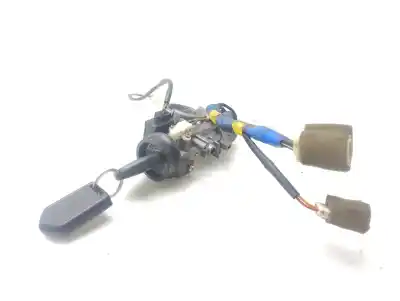 Автозапчастина б/у стартер для ssangyong rodius xdi посилання на oem iam 8697008110  