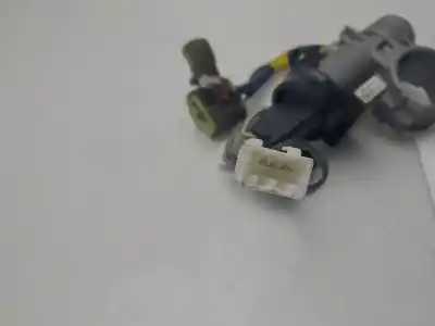 Автозапчастина б/у стартер для ssangyong rodius xdi посилання на oem iam 8697008110  