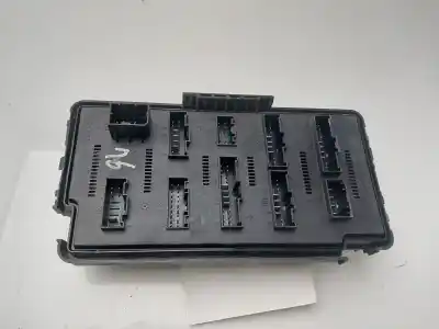 Pièce détachée automobile d'occasion boîtes à fusibles pour ssangyong actyon 200 xdi références oem iam ak1473  