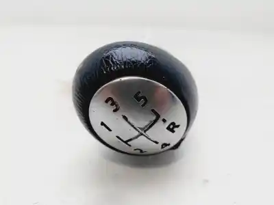 Second-hand car spare part gear lever knob for dacia logan mcv laureate oem iam references 328657887r  