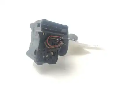 Автозапчастина б/у управління світлом для dacia logan laureate посилання на oem iam 8200213173  