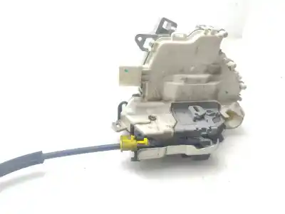 Автозапчастина б/у замок передніх дверей лівий для audi a4 b8 (8k2) 2.0 tdi посилання на oem iam 8j1837015c  