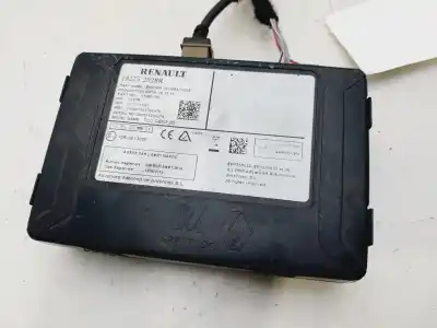 Pezzo di ricambio per auto di seconda mano modulo elettronico per renault kadjar zen 110 cv / 81 kw riferimenti oem iam 282752028r