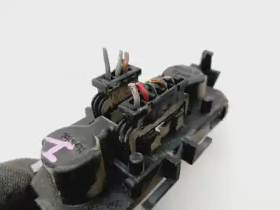 Автозапчасти б/у подставка для лампы за SEAT TOLEDO (1M2) Sport ссылки OEM IAM 1M5945259  