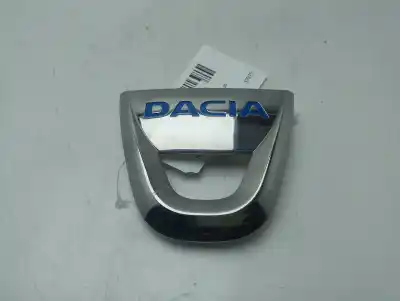Автозапчастина б/у емблема для DACIA DUSTER II Prestige Посилання на OEM IAM 908890920R  