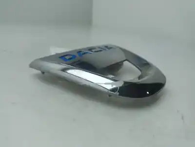 Автозапчастина б/у емблема для dacia duster ii prestige посилання на oem iam 908890920r  