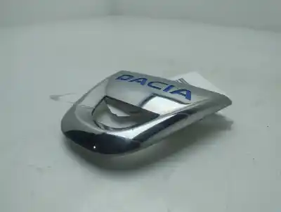 Автозапчастина б/у емблема для dacia duster ii prestige посилання на oem iam 908890920r  