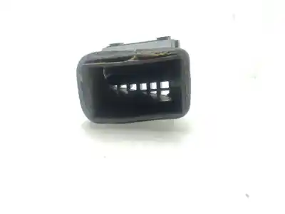 Автозапчастина б/у аератор для ssangyong rodius xdi посилання на oem iam 6961021000  