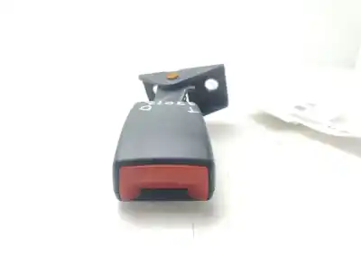 Автозапчасти б/у крюк для ремня задний правый за porsche cayenne (typ 9pa1) s ссылки oem iam 7l0857821c