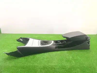 Peça sobressalente para automóvel em segunda mão apoio de braço consola central por bmw serie 1 berlina (e81/e87) 118d referências oem iam 712222810