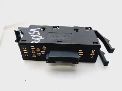 Pezzo di ricambio per auto di seconda mano interruttore alzacristalli anteriore destro per bmw serie 3 berlina (e46) 320i riferimenti oem iam 6902179