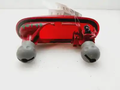 Автозапчастина б/у центральний гампов для renault kangoo (f/kc0) authentique 64 cv / 47 kw посилання на oem iam 7700308721