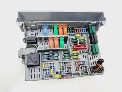 Second-hand car spare part fuse box unit for bmw serie 1 berlina (e81/e87) 118d oem iam references 6906621  