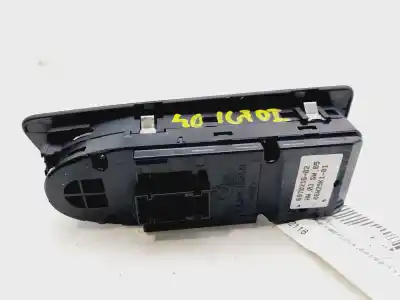 Second-hand car spare part left front power window switch for bmw serie 1 berlina (e81/e87) 118d oem iam references 69702116