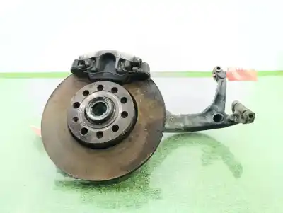 Автозапчасти б/у ПЕРЕДНЯЯ ПРАВАЯ КУЛАЧКА за AUDI A6 BERLINA (4B2)  ссылки OEM IAM 8D0407258AE  