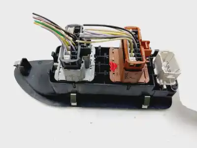 Автозапчасти б/у выключатель левого переднего окна за renault laguna ii (bg0) authentique ссылки oem iam 8200397299b  