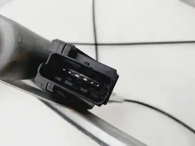 Автозапчастина б/у регулятор переднього правого скла для renault laguna ii (bg0) authentique посилання на oem iam 8200485195  