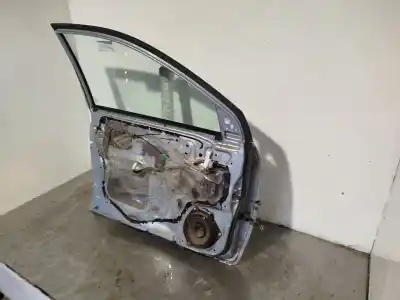 Second-hand car spare part left front door for toyota corolla (e12) 2.0 d-4d linea luna berlina oem iam references 6700202171  