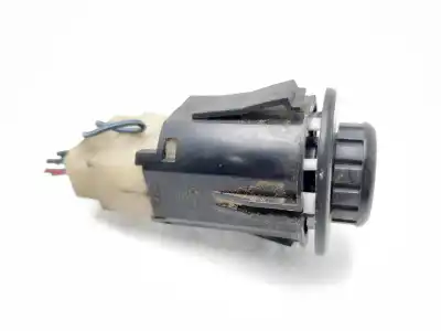 Pièce détachée automobile d'occasion Bouton Interrupteur pour SSANGYONG MUSSO 2.9 TDI Grand Lux Références OEM IAM 65498410  