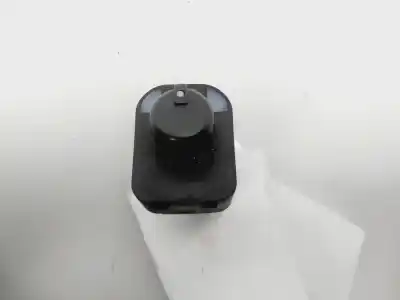 Автозапчасти б/у УПРАВЛЕНИЕ ЗЕРКАЛОМ за AUDI A4 BERLINA (8E)  ссылки OEM IAM 8E0959565  