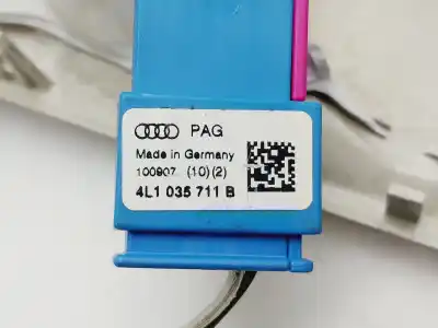 Автозапчастина б/у внутрішне світло для audi a4 b8 (8k2) 2.0 tdi посилання на oem iam 8t0947135b  