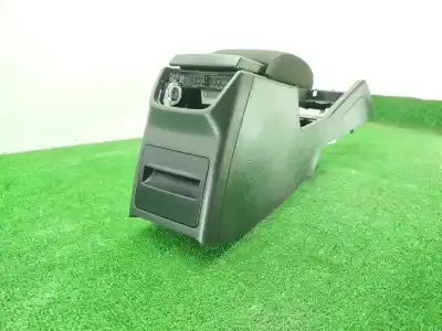 Автозапчасти б/у центральный подлокотник за skoda octavia combi (5e5) ambition ссылки oem iam 5e1863243b