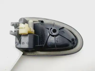 Автозапчастина б/у усередині передня права ручка для renault scenic (ja..) 1.9 dti diesel 80 cv / 59 kw посилання на oem iam 8200028995  