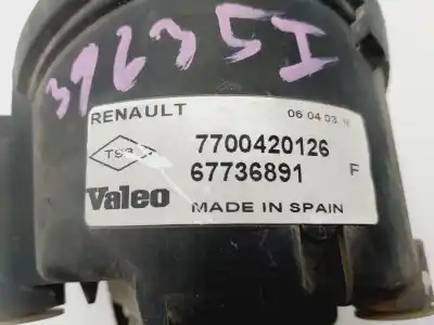 Peça sobressalente para automóvel em segunda mão farol / projetor de nevoeiro esquerdo por renault scenic (ja..) 1.9 dti diesel 80 cv / 59 kw referências oem iam 7700420126  
