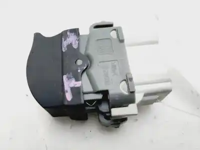 Peça sobressalente para automóvel em segunda mão botão / interruptor elevador vidro traseiro esquerdo por renault scenic ii confort authentique referências oem iam 315029a