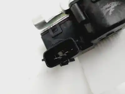 Second-hand car spare part trunk lock for kia carens ( ) drive oem iam references 812302w000