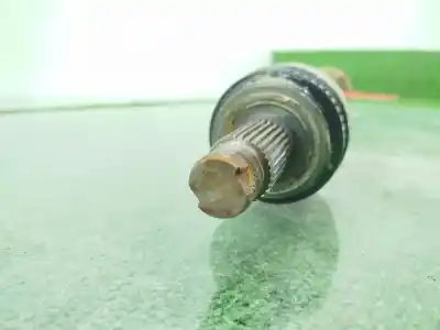 Peça sobressalente para automóvel em segunda mão Transmissão Traseira Esquerda por BMW SERIE X3 (E83) 2.0d [2.0 Ltr. - 110 kW 16V Diesel CAT] Referências OEM IAM 33217540115  