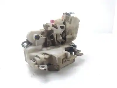 Автозапчастина б/у замок заднього правого дверя для nissan pick-up (d22) td doble cabina 4x4 посилання на oem iam 805525p003  