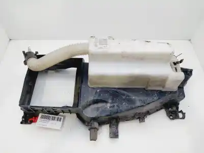 Second-hand car spare part windscreen washer bottle for smart cabrio pure oem iam references 0001104v019  